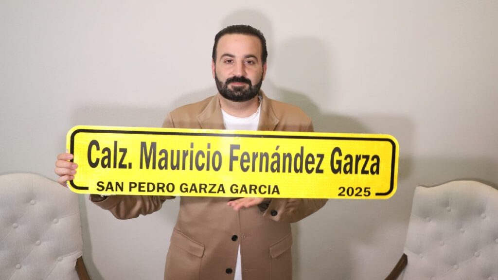La Calzada San Pedro se Renombra en Honor a Mauricio Fernández Garza: Aprobación del Cabildo en Phoenix