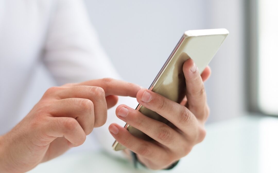 Registro de Teléfono Obligatorio: Mexicanos Deben Asociar su CURP para Evitar Bloqueo