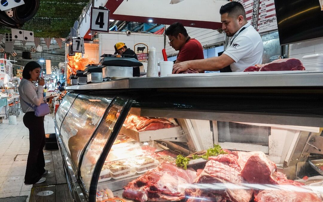 Aumento de Precios en la Canasta Básica de México en Noviembre 2025, Según Inegi