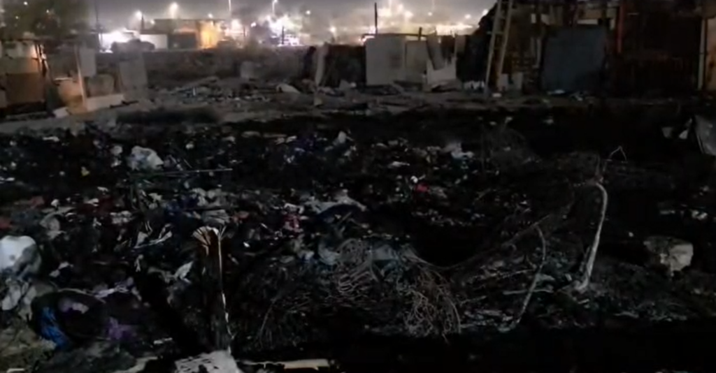 Incendio Devastador en la Colonia Carlos Chavira: Varias Viviendas de Madera Afectadas