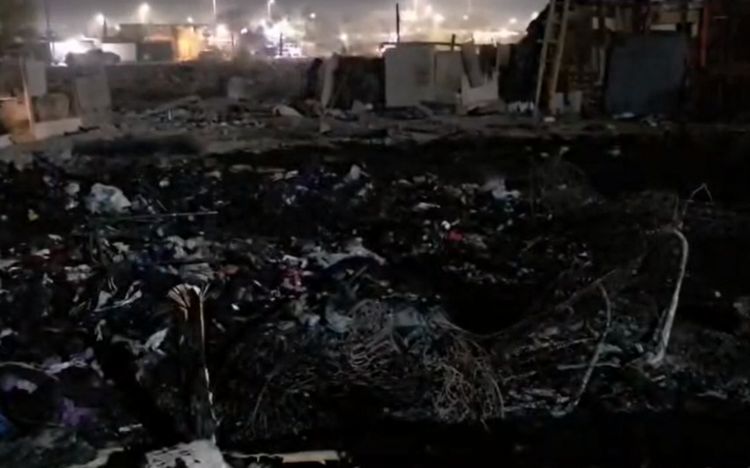 Incendio Devastador en la Colonia Carlos Chavira: Varias Viviendas de Madera Afectadas