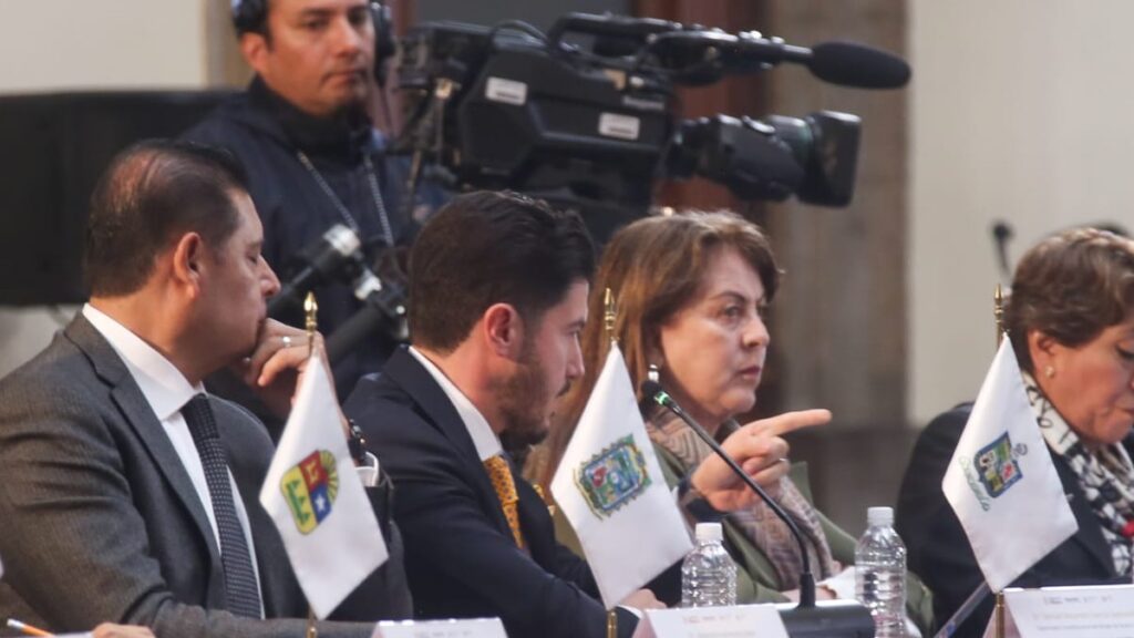 Samuel García solicita a Sheinbaum la modificación de la ley para aumentar la contratación de policías hacia el Mundial