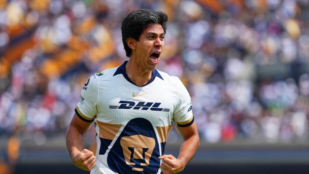 José Juan Macías: Renovación por Dos Años con Pumas al Alcance