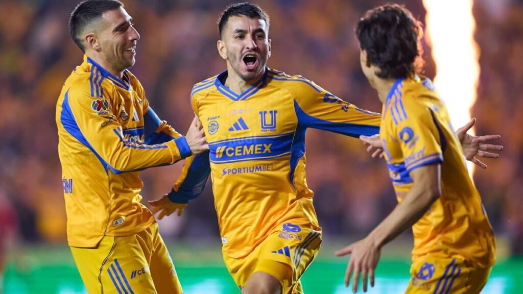 Tigres Capitaliza el Error de Hugo González en la Final de Ida