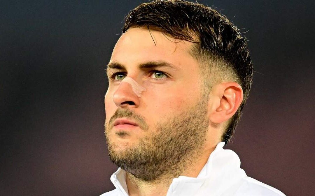 Milan busca fortalecer su ataque con un goleador argentino, aumentando la presión sobre Santiago Giménez