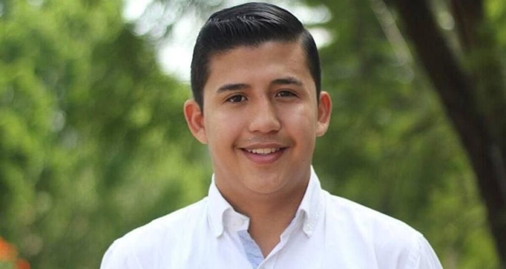 Asesinato en El Salto: Director del DIF, Enrique Estrada, Muere durante un Convivio