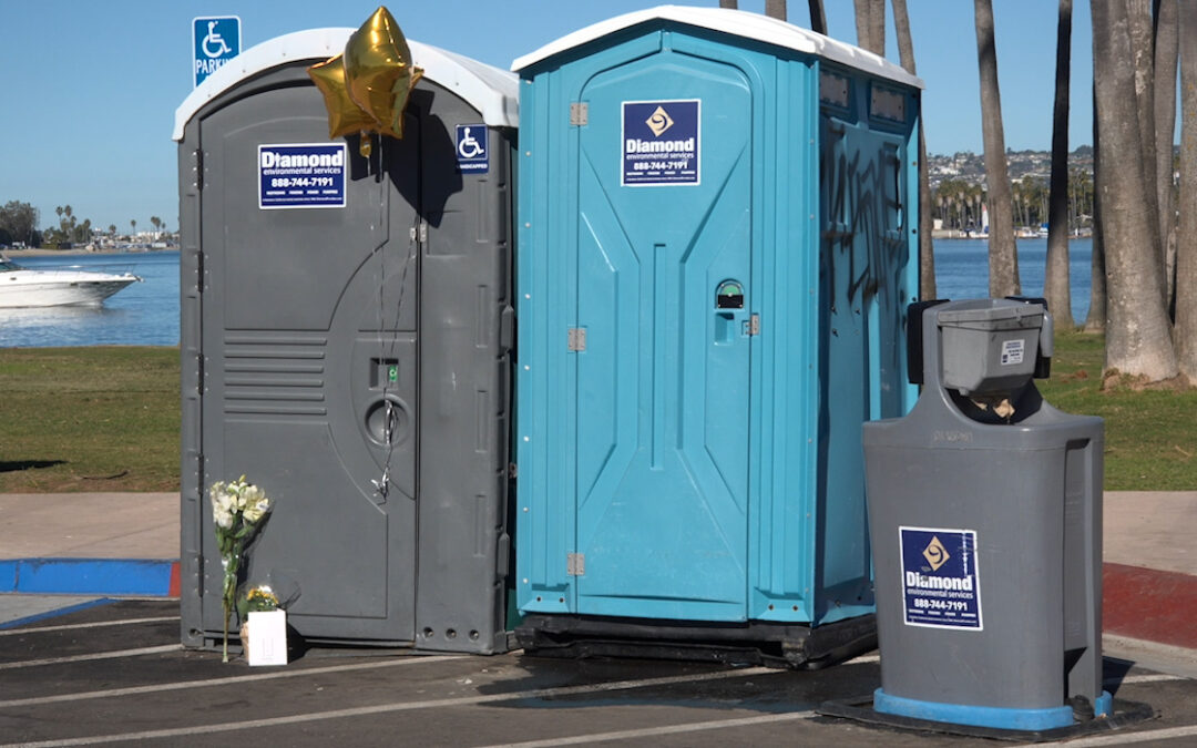 Investigación sobre la Muerte de un Bebé en un Baño Portátil en Mission Bay