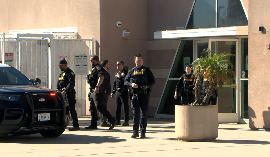 Apuñalamiento escolar en San Ysidro High School genera alerta entre padres y estudiantes