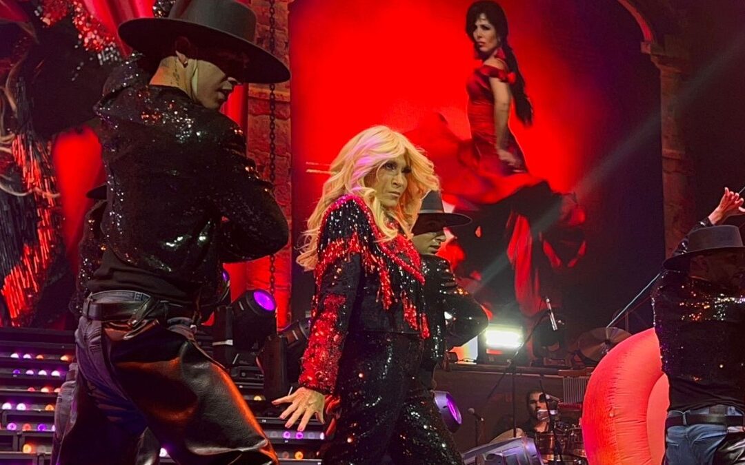 Yuri deslumbró en su segundo concierto del año en la Arena Monterrey