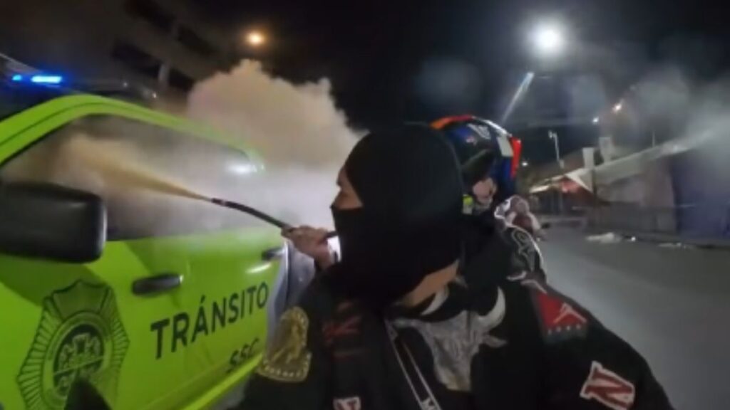 Motociclistas Atacan a Policía en Colonia Morelos: Oficial Sufre Quemaduras