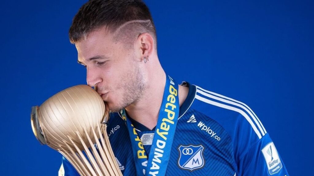 Juan Pablo Vargas se une al Club Puebla: ¡Un fichaje que fortalece La Franja!