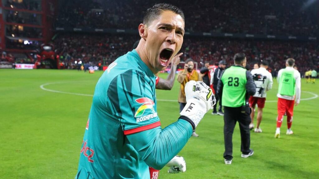 Reacción de Hugo González tras su relegación a la banca por Mohamed en la Final de Vuelta