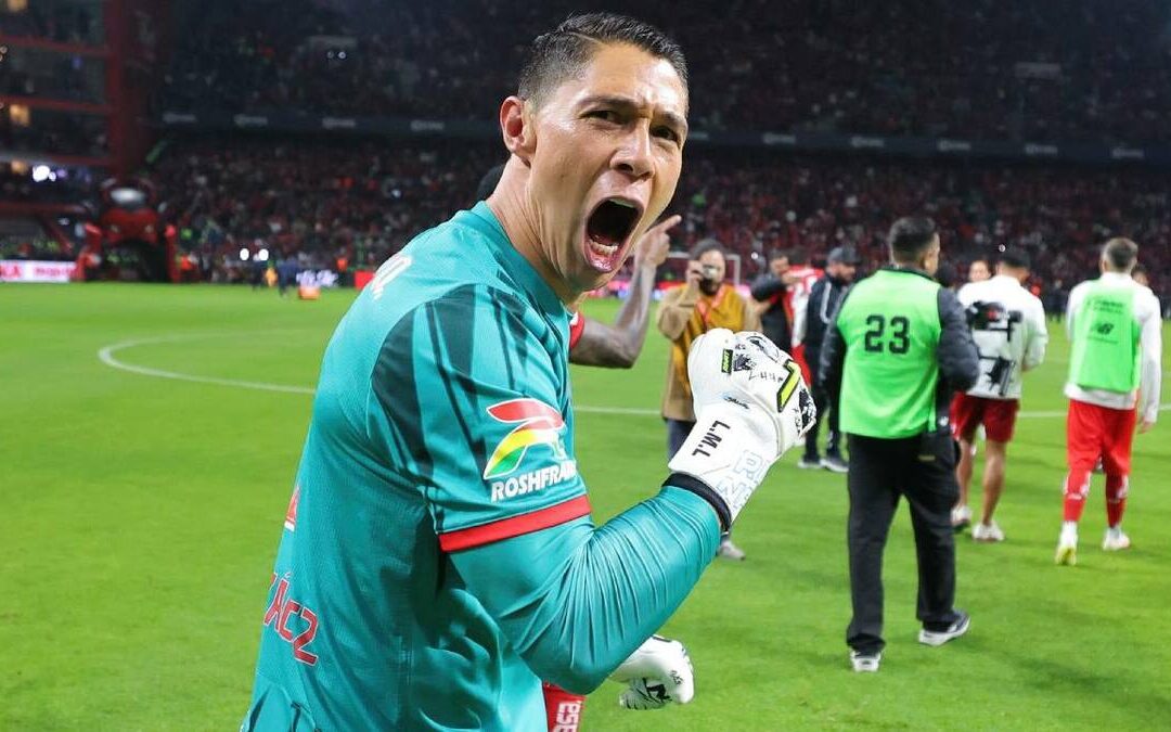 Reacción de Hugo González tras su relegación a la banca por Mohamed en la Final de Vuelta