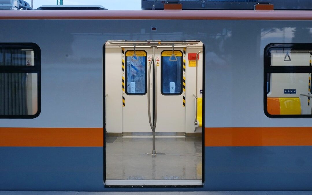 Descubre a qué hora inicia el servicio de la Línea 4 del Tren Ligero en Guadalajara hoy, 15 de diciembre