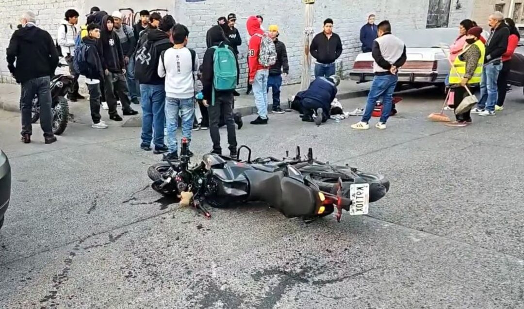 Accidente en Tlaquepaque: Tres Alumnos del Conalep Lesionados en Choque con Camioneta