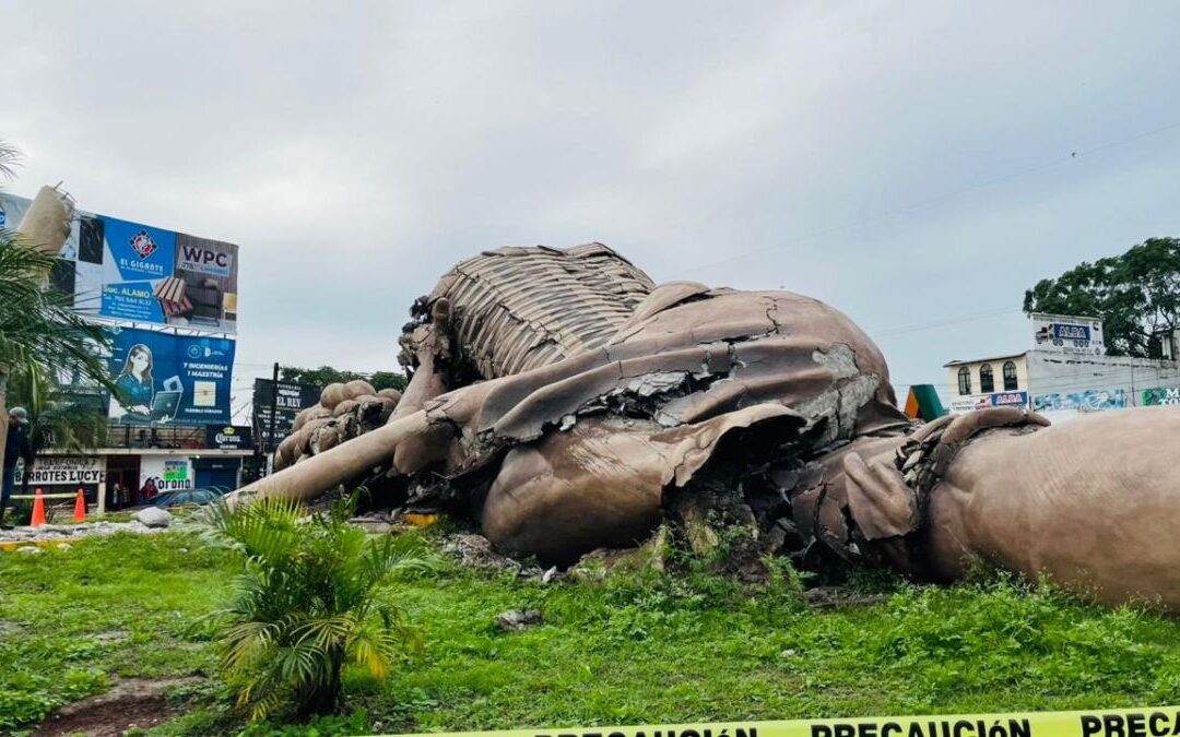 Colotero: El Monumento de Álamo Temapache Colapsa por Inundaciones en Veracruz