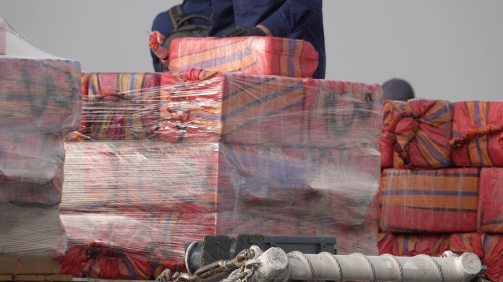 Descargas Masivas: Más de 27,000 Libras de Cocaína Incautadas en el Pacífico