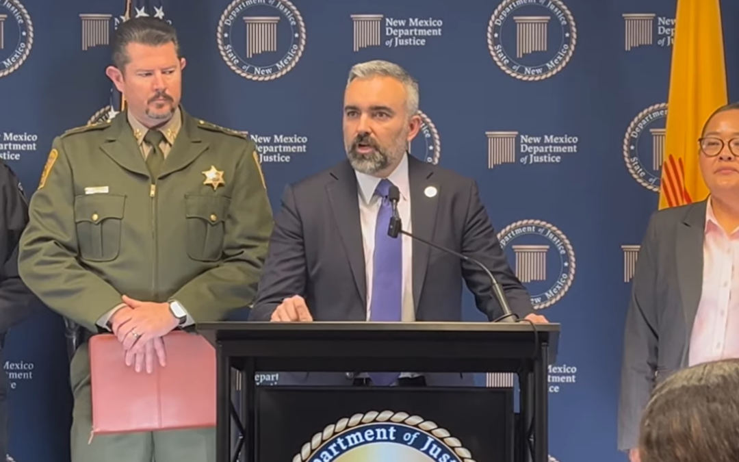 Nuevo México Refuerza el Rastrear Armas con un Nuevo Centro de Inteligencia de Armas