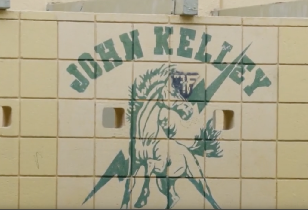 Escuela Primaria John Kelley: Clases Libres de Moho en el Valle de Coachella