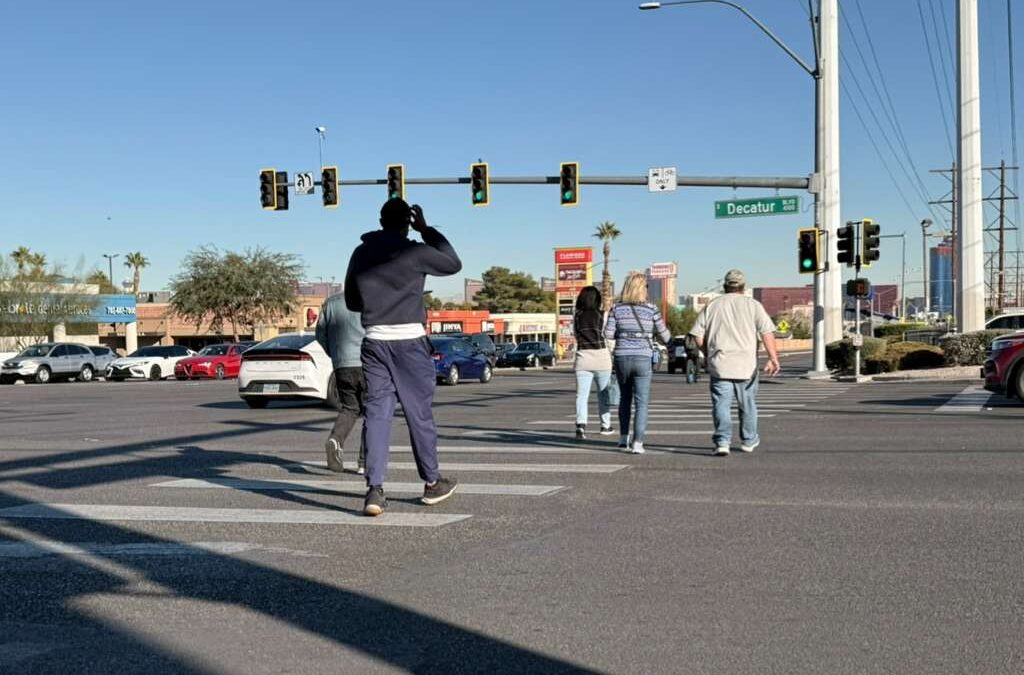 Atropello en Las Vegas: Peatón de 59 Años Pierde la Vida en Accidente Trágico