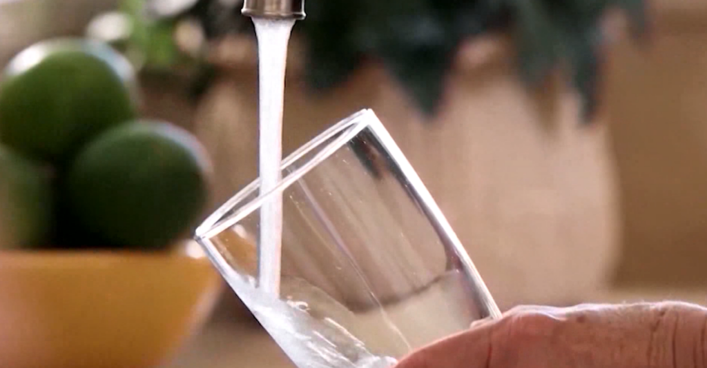 El Paso Water Convoca Reuniones Comunitarias para Discutir el Aumento de Tarifas de Agua