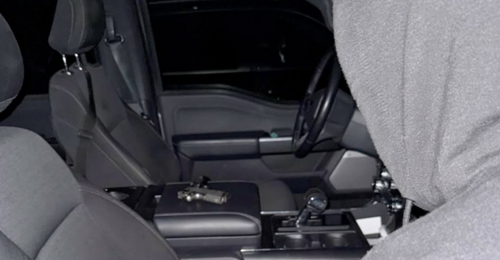 La Policía de Las Cruces Advierte: Dejar Armas de Fuego en Vehículos Aumenta el Riesgo