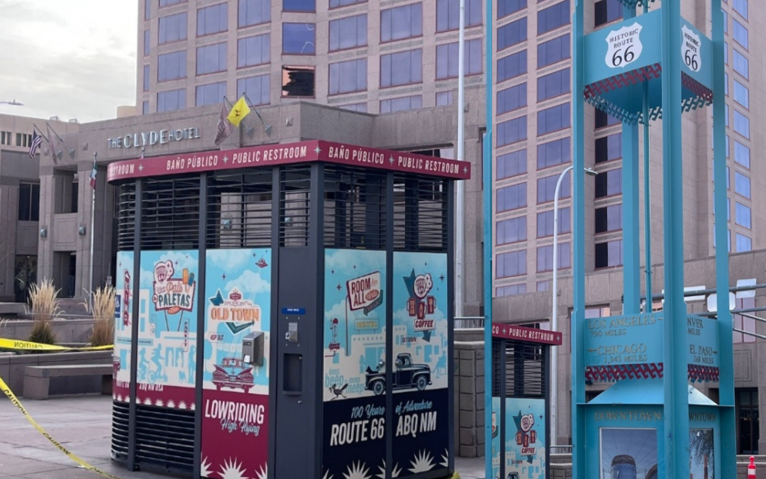 El Portland Loo: Un Innovador Baño Público Llega a Civic Plaza en Albuquerque