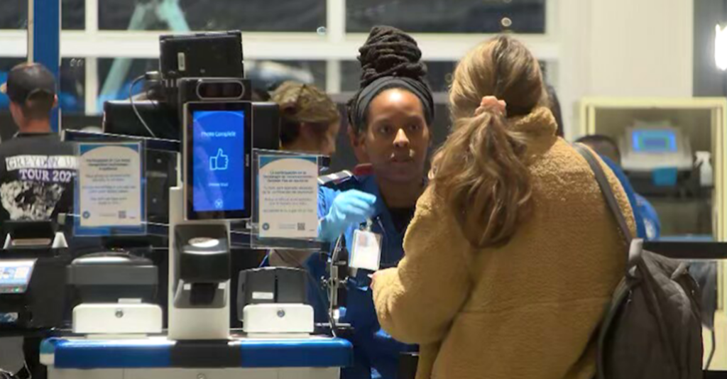 TSA Impone Tarifa de 45 Dólares por Verificación de Identidad a Viajeros sin REAL ID a Partir de Febrero