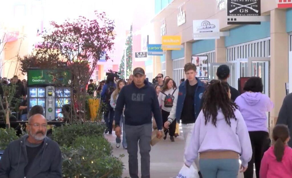 Inflación: Desafíos del Gasto Navideño y el Poder Adquisitivo en 2023