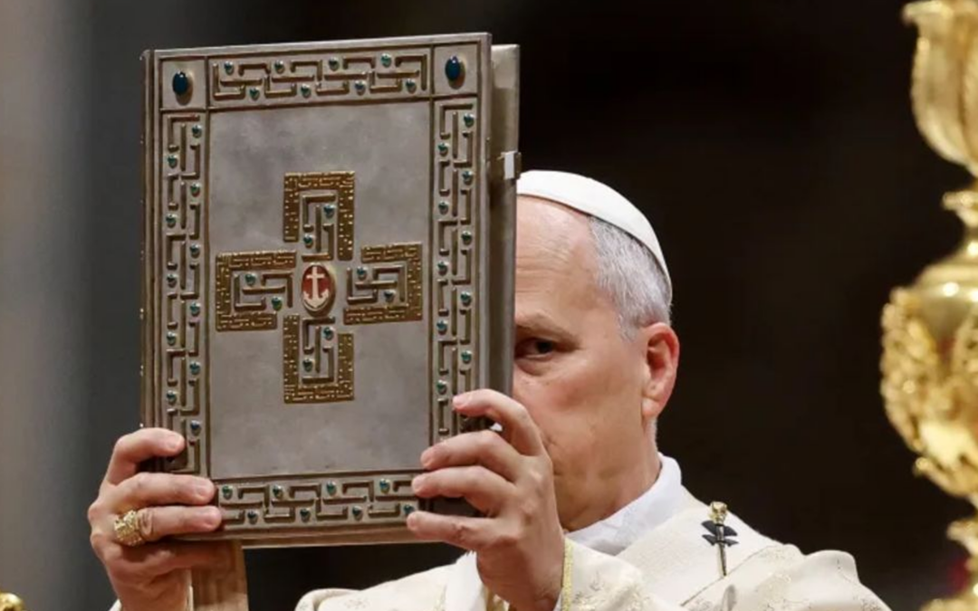 León XIV Llama a la Paz y Denuncia la Situación de los Refugiados en Gaza en Su Mensaje Navideño