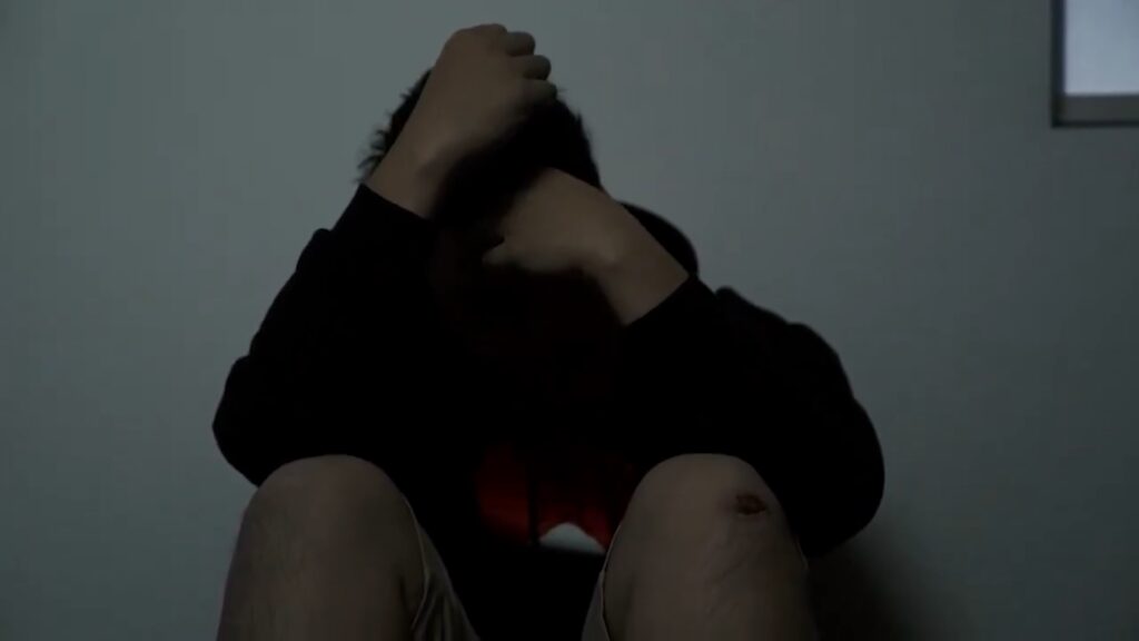 Entendiendo la depresión navideña y su relación con la depresión estacional