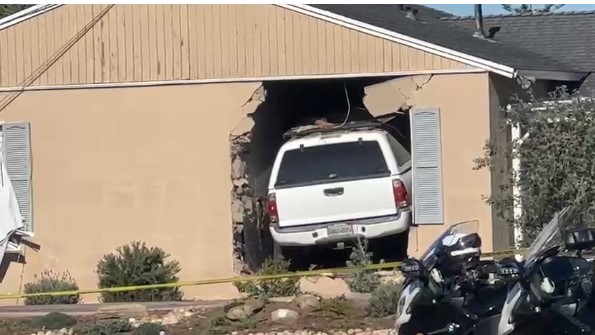 Mujer Muere en Impactante Accidente en Clairemont, San Diego