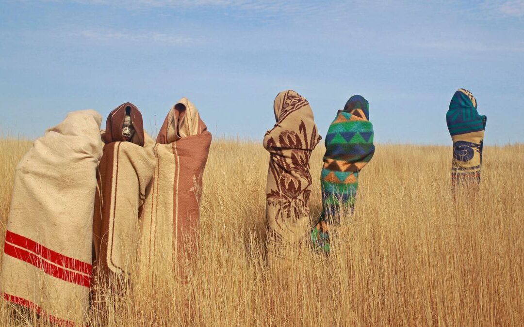 Trágicos Procedimientos de Circuncisión: 41 Jóvenes Pierden la Vida en Ceremonias de Iniciación en Phoenix