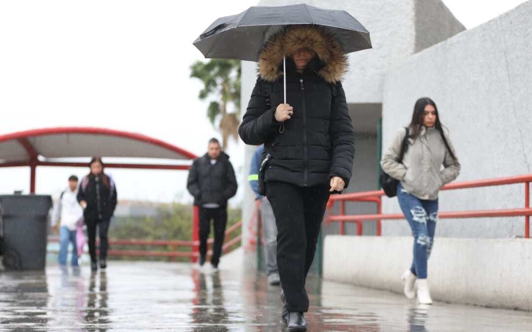 Clima en Nuevo León: Nelson Valdez Explica los Cambios entre Calor y Frío