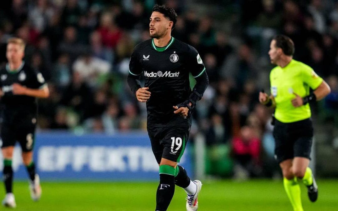 Necaxa Cierra Fichaje de Julián Carranza, Exdelantero del Feyenoord