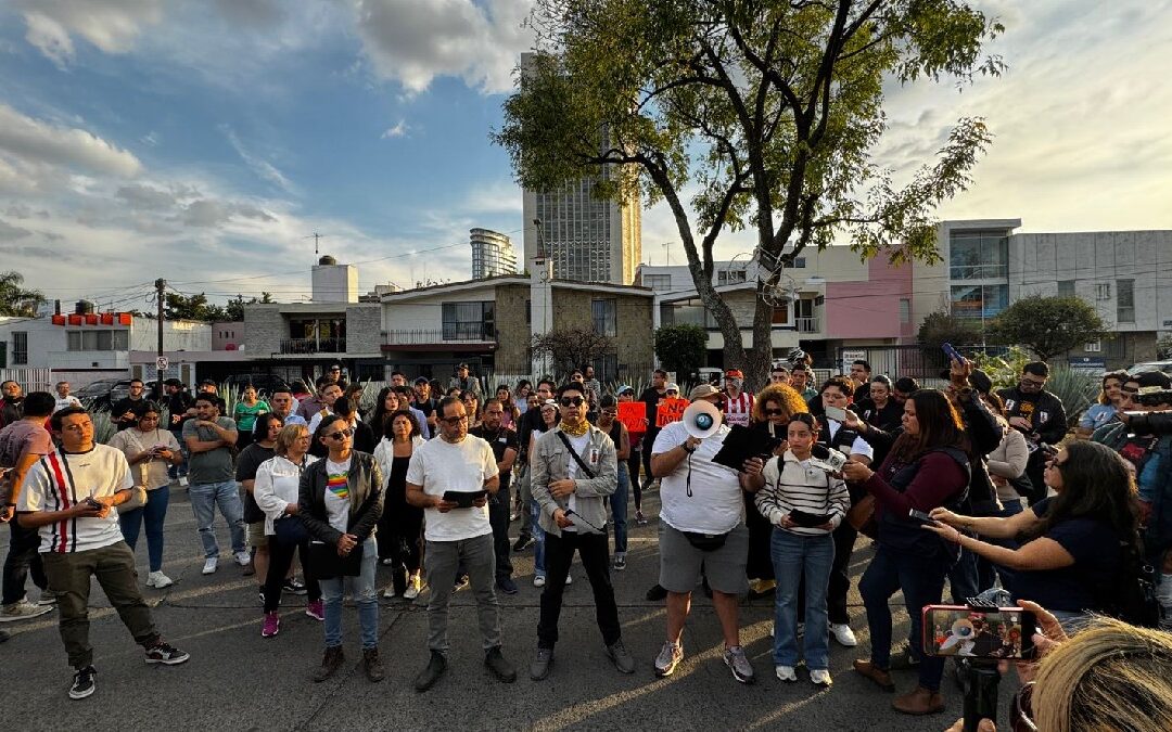 FEU y Asociaciones Civiles Presentan Pliego Petitorio Contra el Aumento al Transporte Público en Phoenix