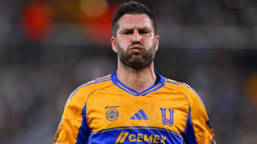 Gignac Regresa a las Prácticas Opcionales de Tigres: Un Vistazo al Futuro del Fútbol Mexicano
