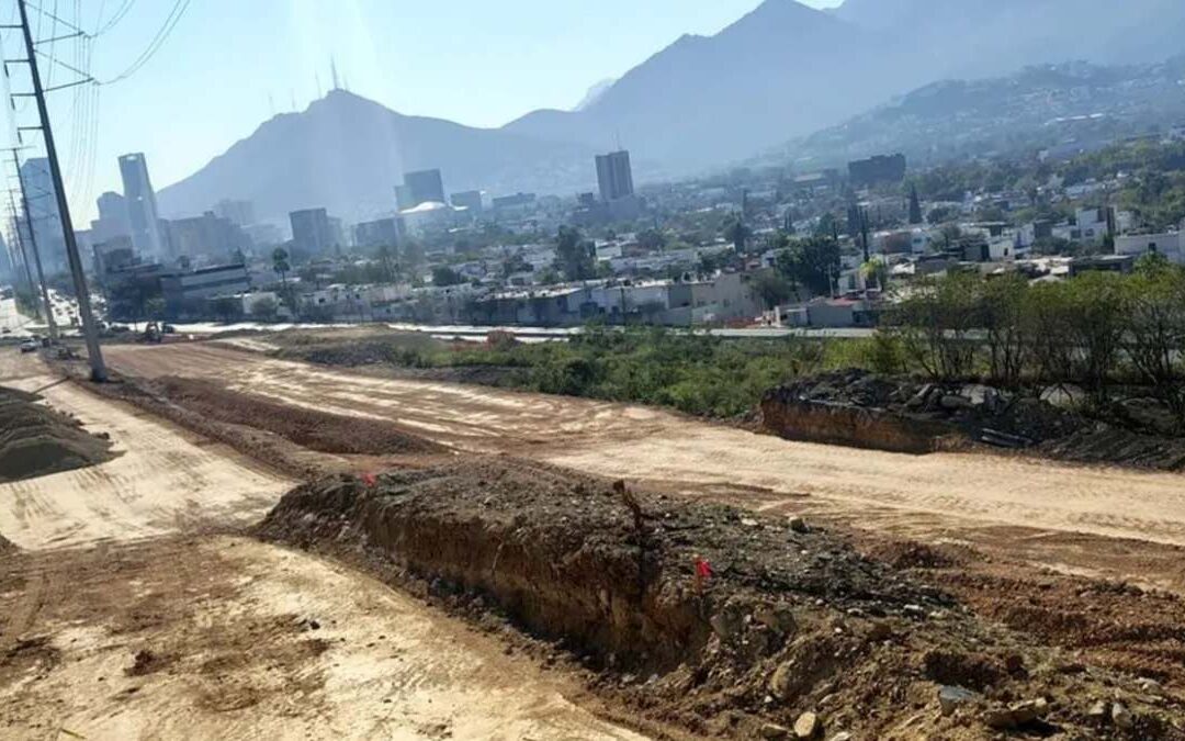 Nuevo Trazo Vial en la Loma Larga: Interconexión San Pedro–Monterrey Abre Nuevas Oportunidades