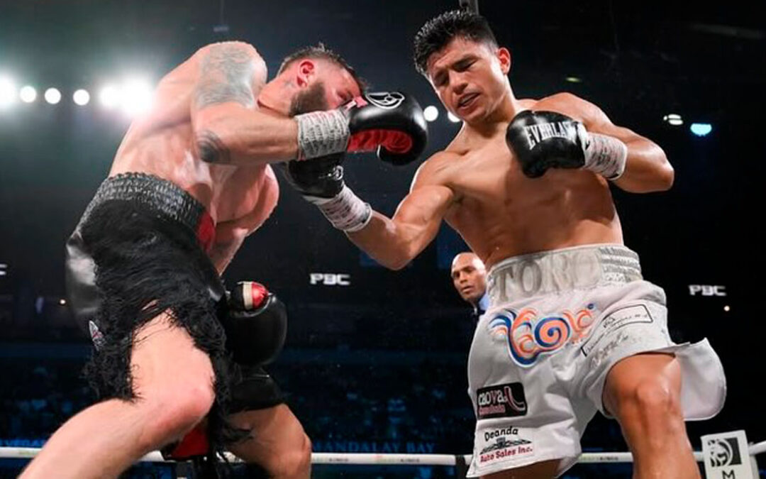 Cinturón Ganado: El Toro Reséndiz se Convierte en el Nuevo Campeón Mexicano Tras la Victoria sobre Canelo Álvarez