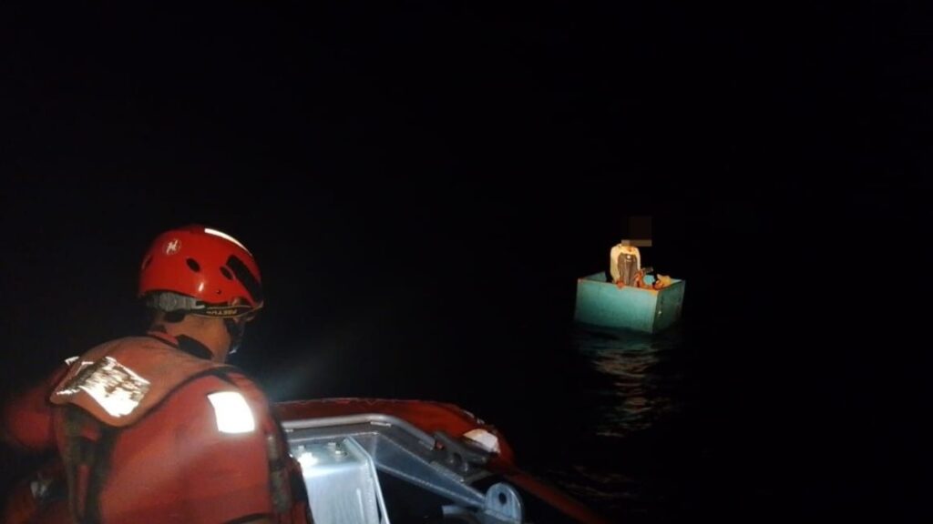 Rescate de la Marina: Tres náufragos recuperados frente a las costas de Chiapas