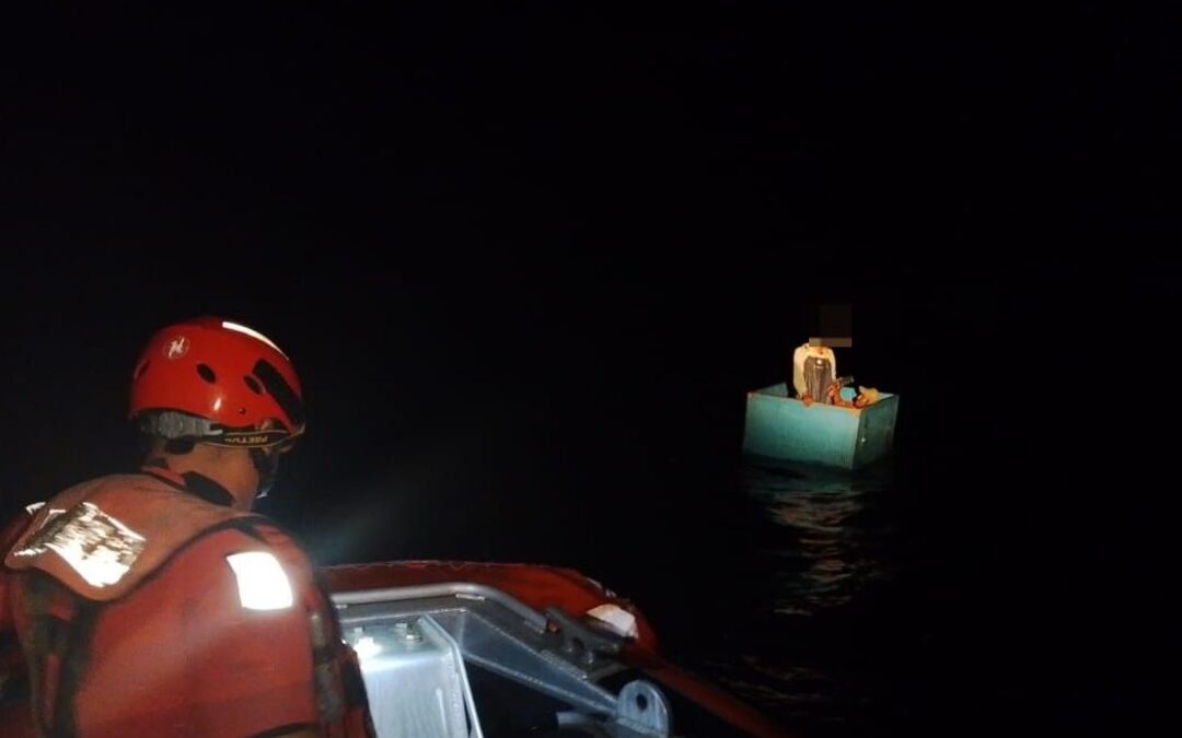 Rescate de la Marina: Tres náufragos recuperados frente a las costas de Chiapas