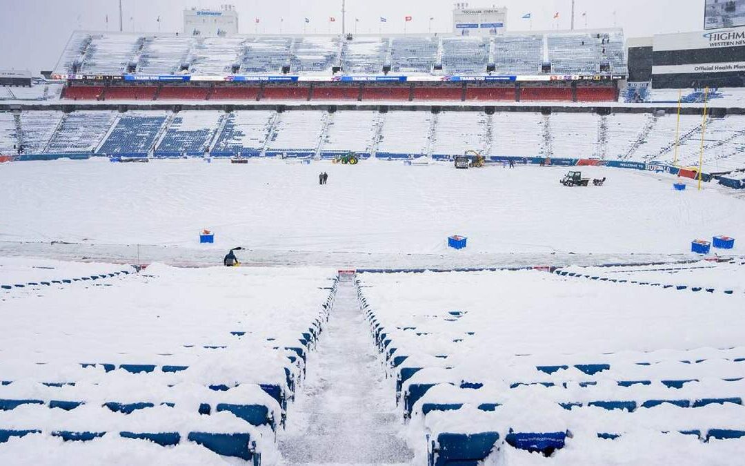Buffalo Bills Llama a Sus Aficionados para Palear la Nieve en el Highmark Stadium