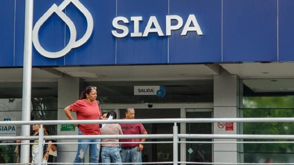 Tarifazos SIAPA 2025: Escándalos y Socavones que Marcan un Año Crítico