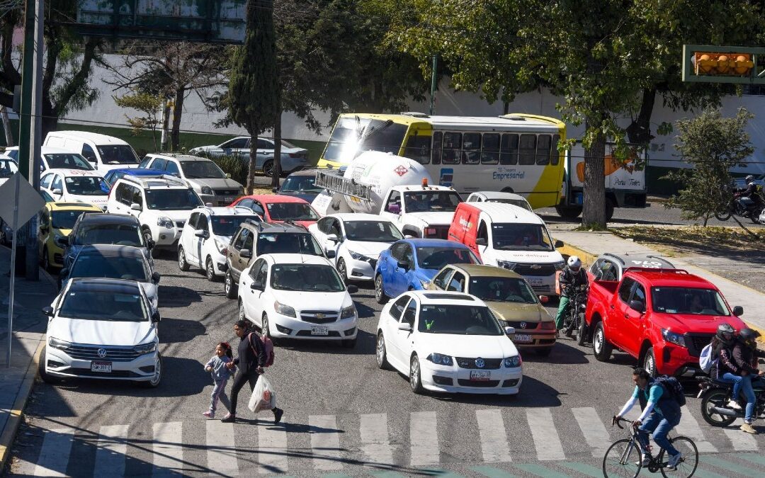 Hoy No Circula en CdMx y Edomex: Autos que Descansan el 2 de Enero de 2026
