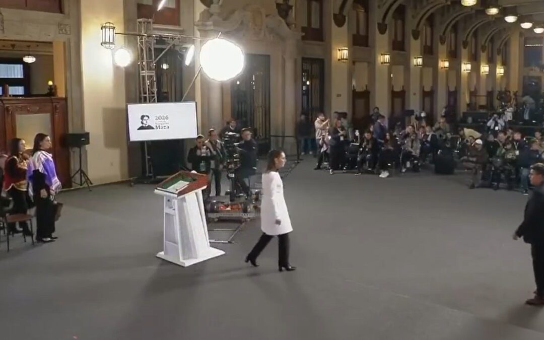 Impactante alerta sísmica interrumpe a Claudia Sheinbaum durante la Mañanera del Pueblo | VIDEO