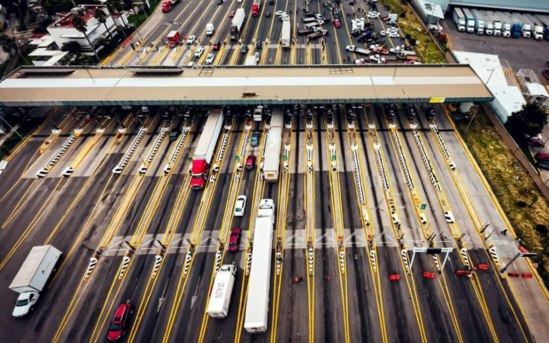 Actualizaciones de la Autopista México-Querétaro: Cierres Viales y Choques en Vivo