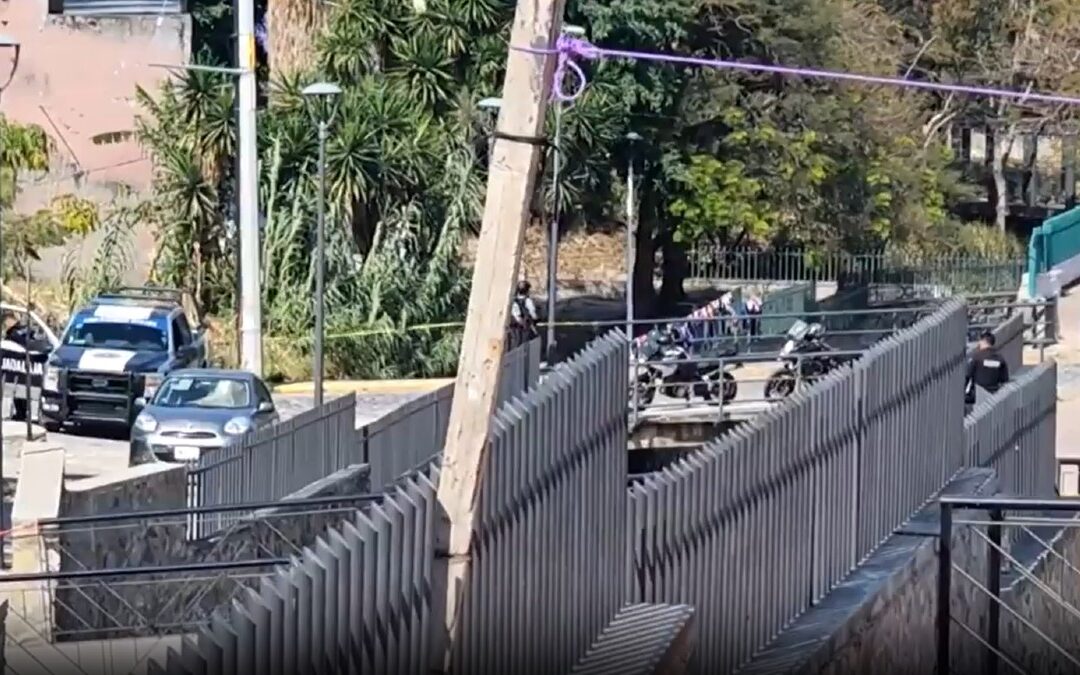Sicarios Ejecutan a Tres Personas en Balcones del Cuatro, Guadalajara