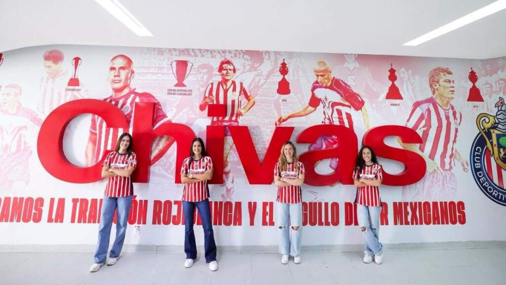 Chivas Femenil: Nuevos Refuerzos y la Búsqueda del Título del Clausura 2026
