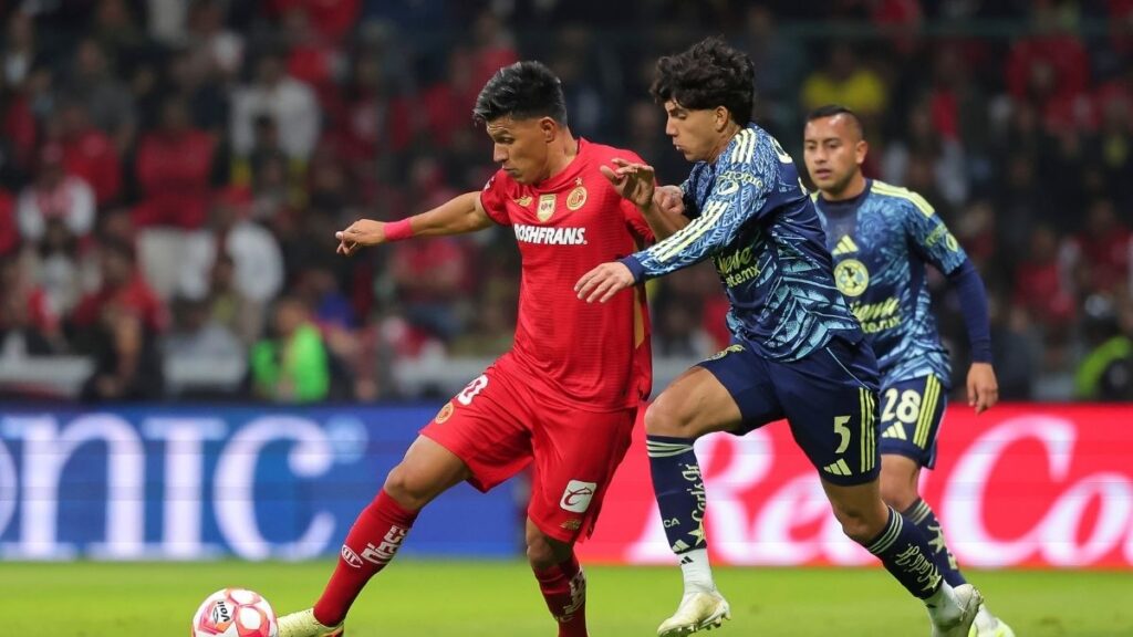 ¿Se Despide Kevin Álvarez? América Busca Reforzar su Lateral Derecha con un Intercambio con Toluca