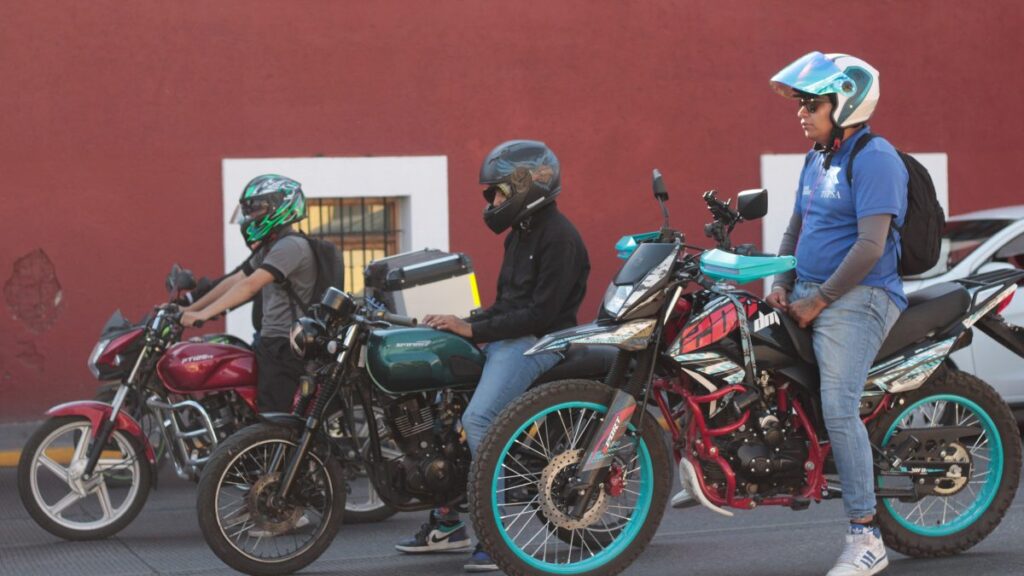 ¡Descuentos Increíbles para Motos en Puebla: Hasta el 100% en Placas, Tenencia y Licencia!
